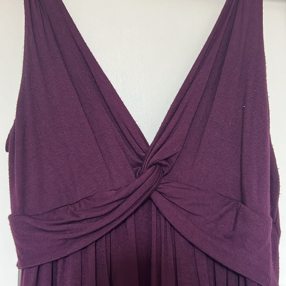 Stretchy one size purple dress - Picture 3 of 7